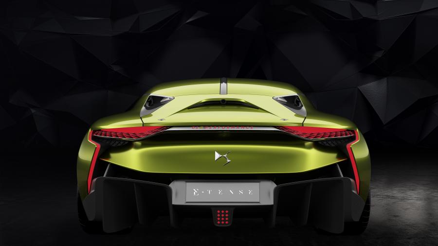  DS E-Tense Concept 2016 года  (фото 7 из 43)